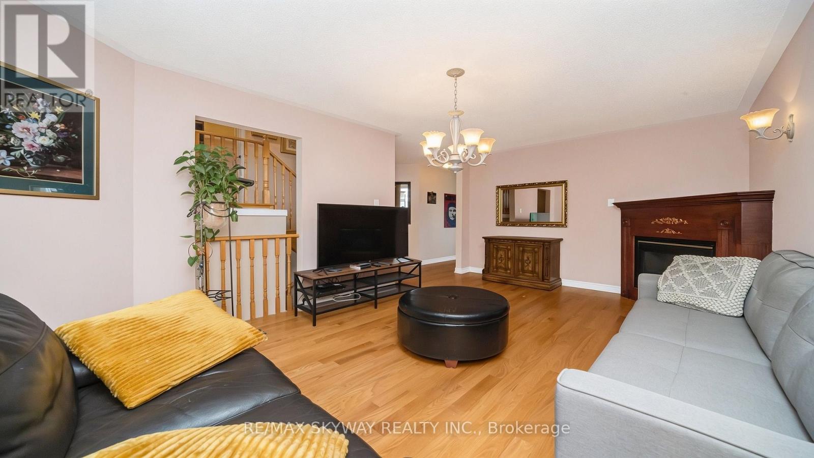 25 Woodcreek Drive, Brampton, Ontario  L6Z 4V5 - Photo 15 - W13722506