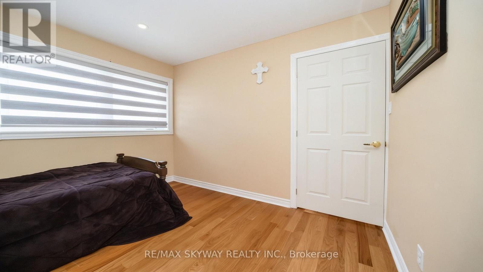 25 Woodcreek Drive, Brampton, Ontario  L6Z 4V5 - Photo 24 - W13722506