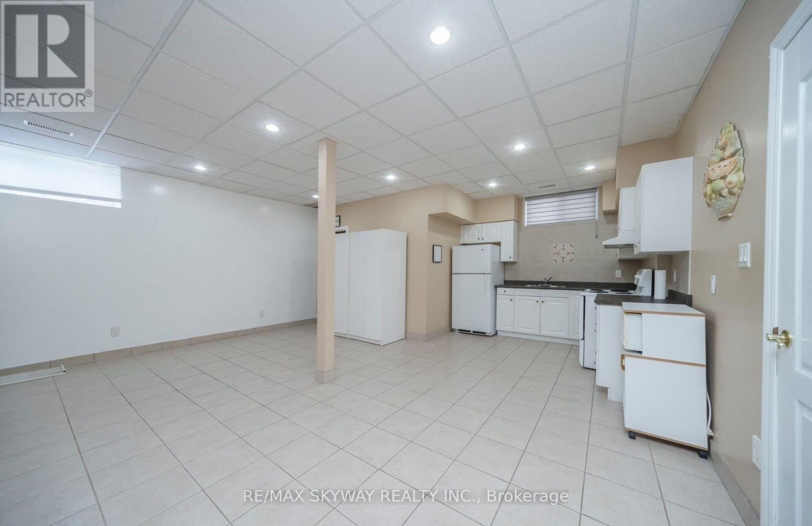 25 Woodcreek Drive, Brampton, Ontario  L6Z 4V5 - Photo 36 - W13722506