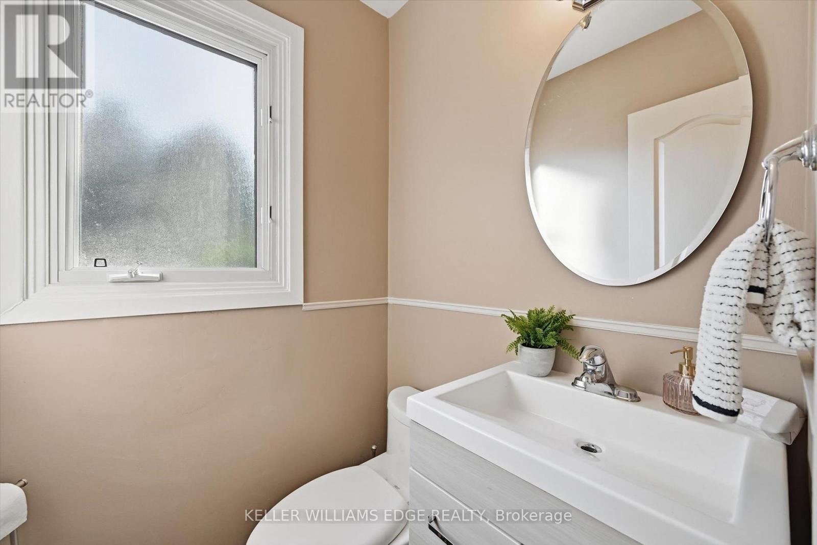 2367 Maryvale Court, Burlington, Ontario  L7P 2P1 - Photo 13 - W13722544