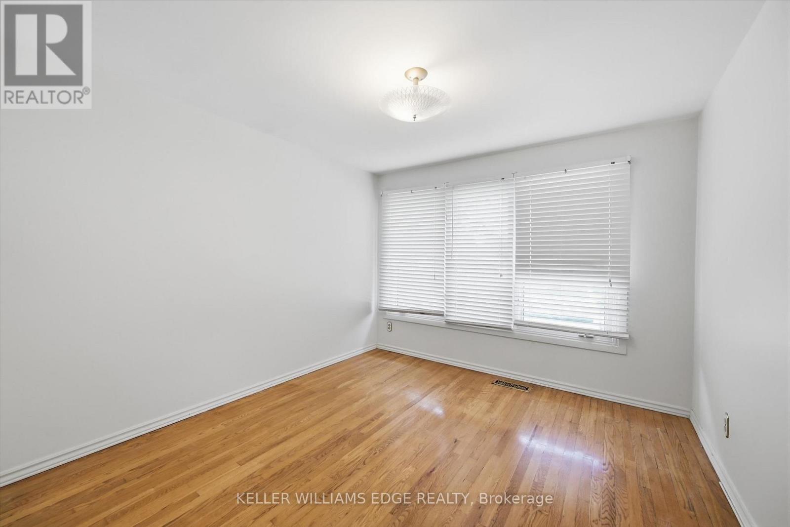 2367 Maryvale Court, Burlington, Ontario  L7P 2P1 - Photo 19 - W13722544