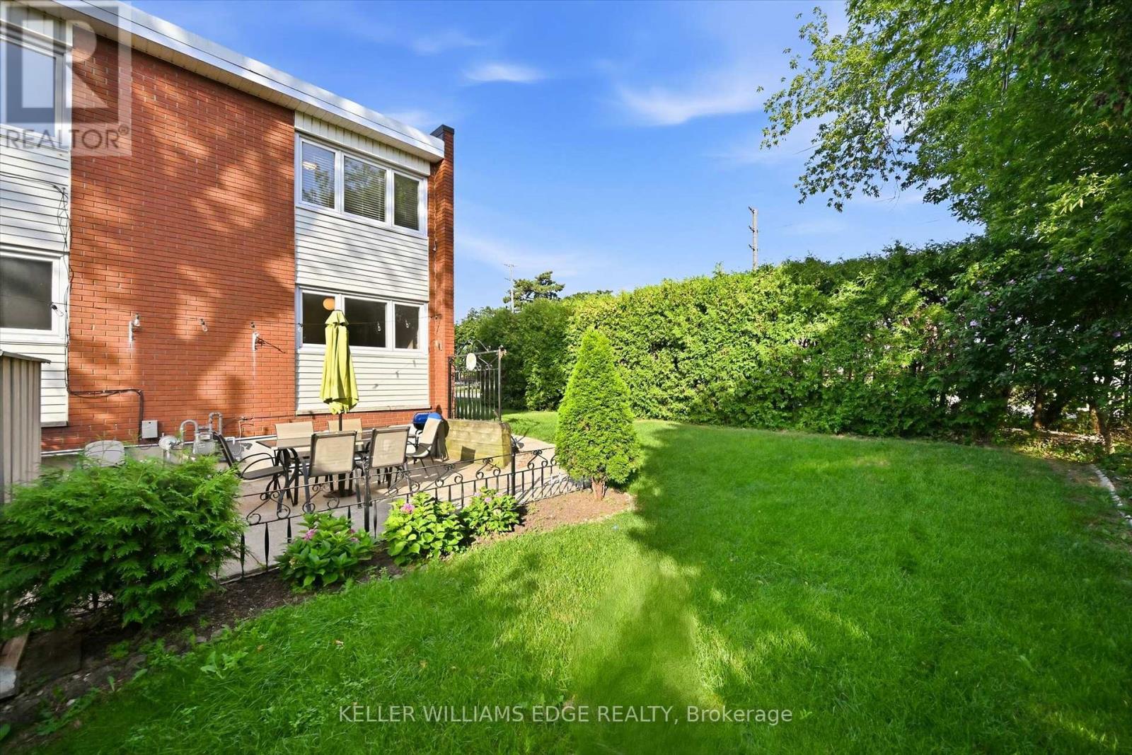 2367 Maryvale Court, Burlington, Ontario  L7P 2P1 - Photo 36 - W13722544