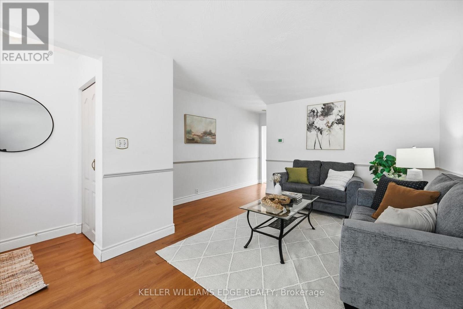 2367 Maryvale Court, Burlington, Ontario  L7P 2P1 - Photo 5 - W13722544