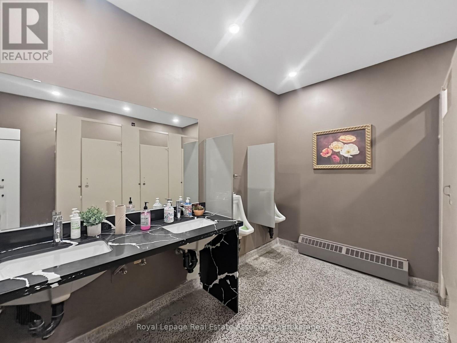 1850 Dundas Street, Mississauga, Ontario  L4X 1L9 - Photo 23 - W13722548