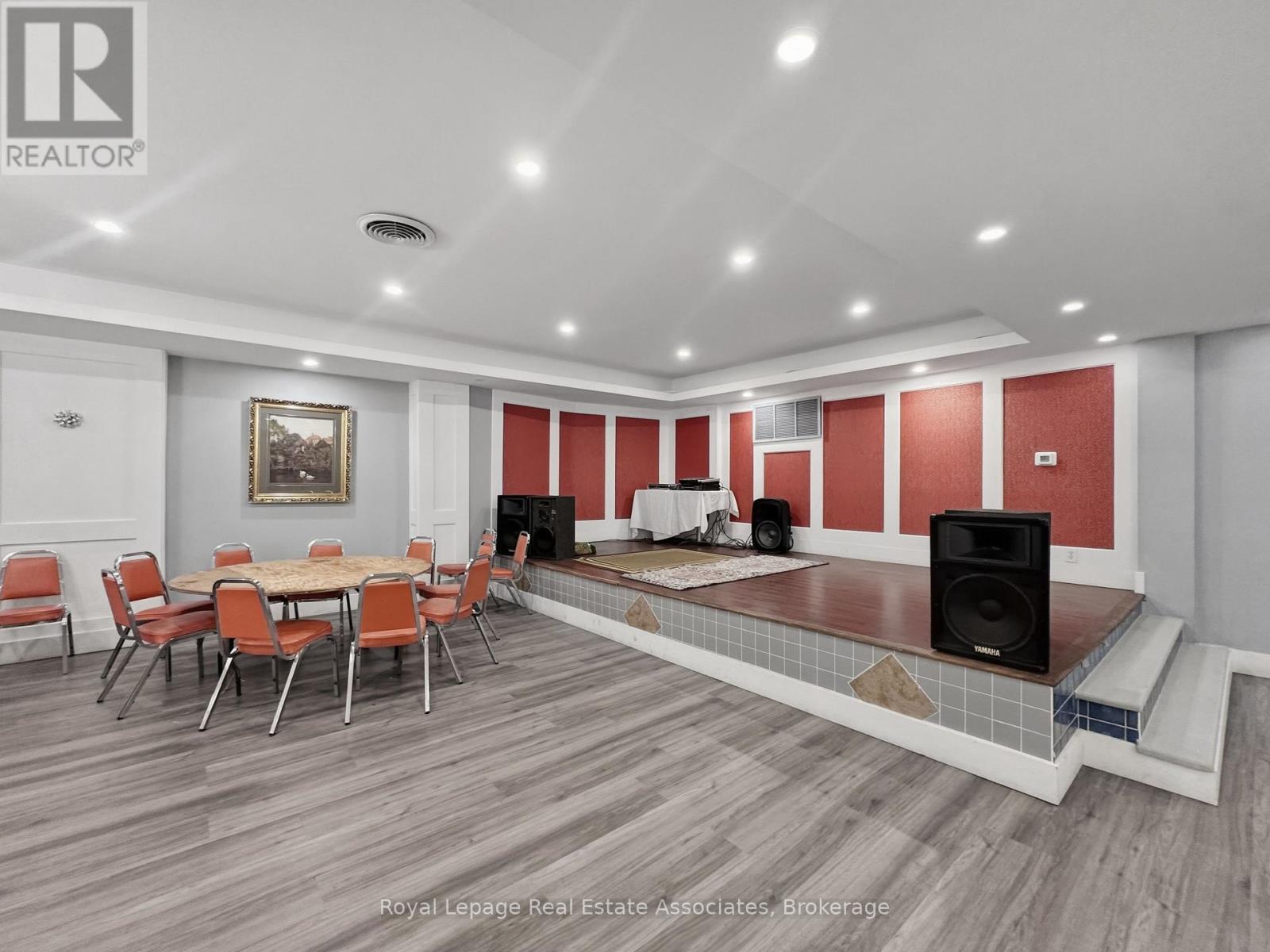 1850 Dundas Street, Mississauga, Ontario  L4X 1L9 - Photo 31 - W13722548