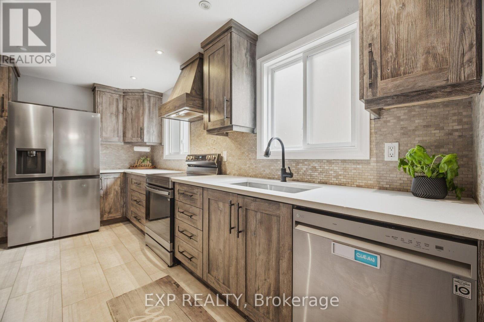 14 Royal Palm Drive, Brampton, Ontario  L6Z 1P5 - Photo 16 - W13722556