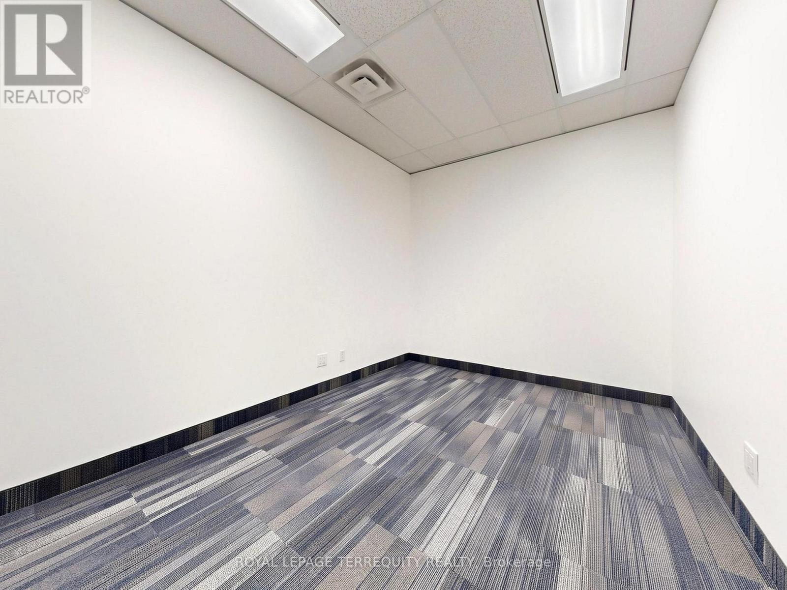 201b- Room 210 - 2345 Argentia Road, Mississauga, Ontario  L5N 2X7 - Photo 20 - W13722644