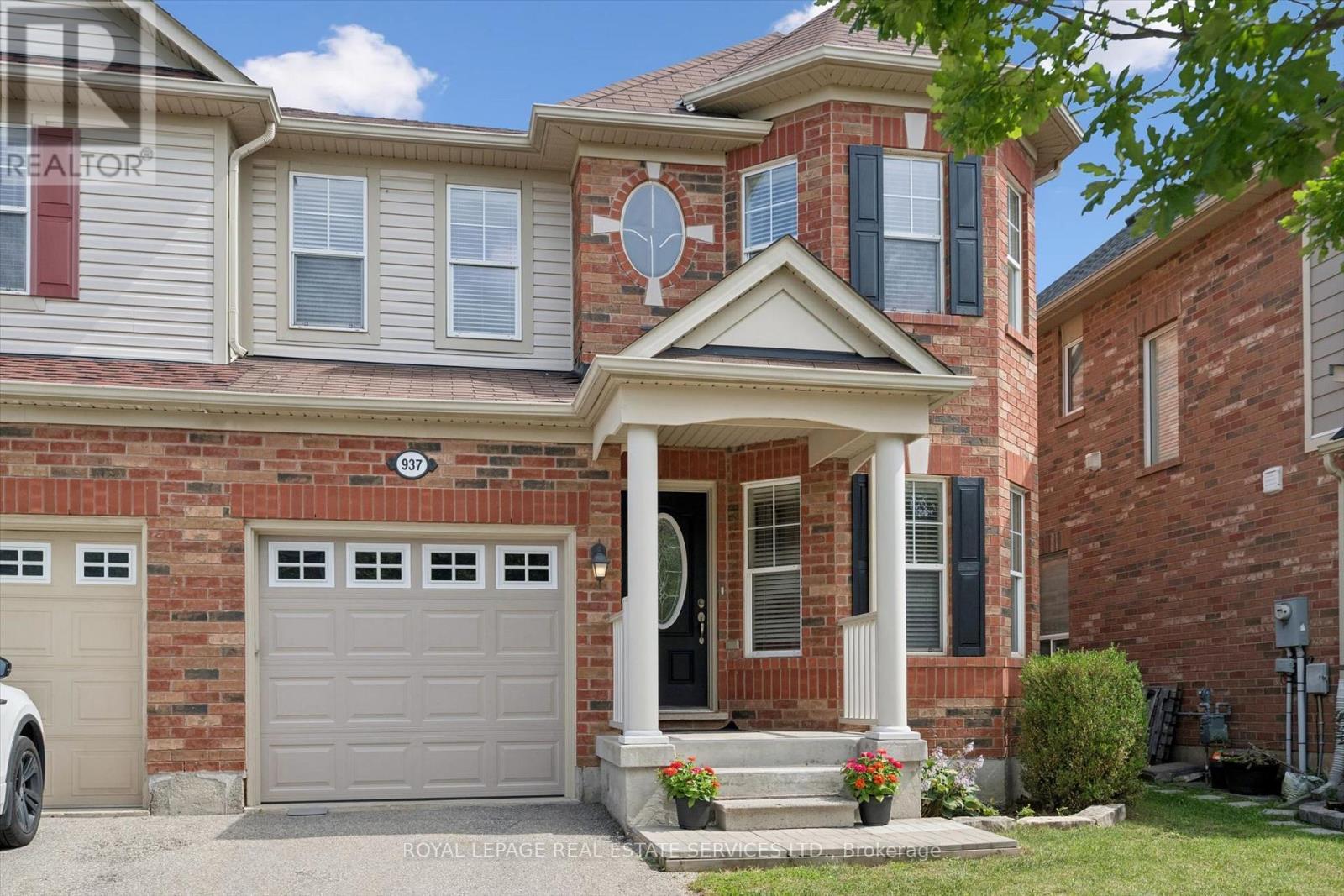 937 Vickerman Way, Milton, Ontario  L9T 0K5 - Photo 3 - W13722652