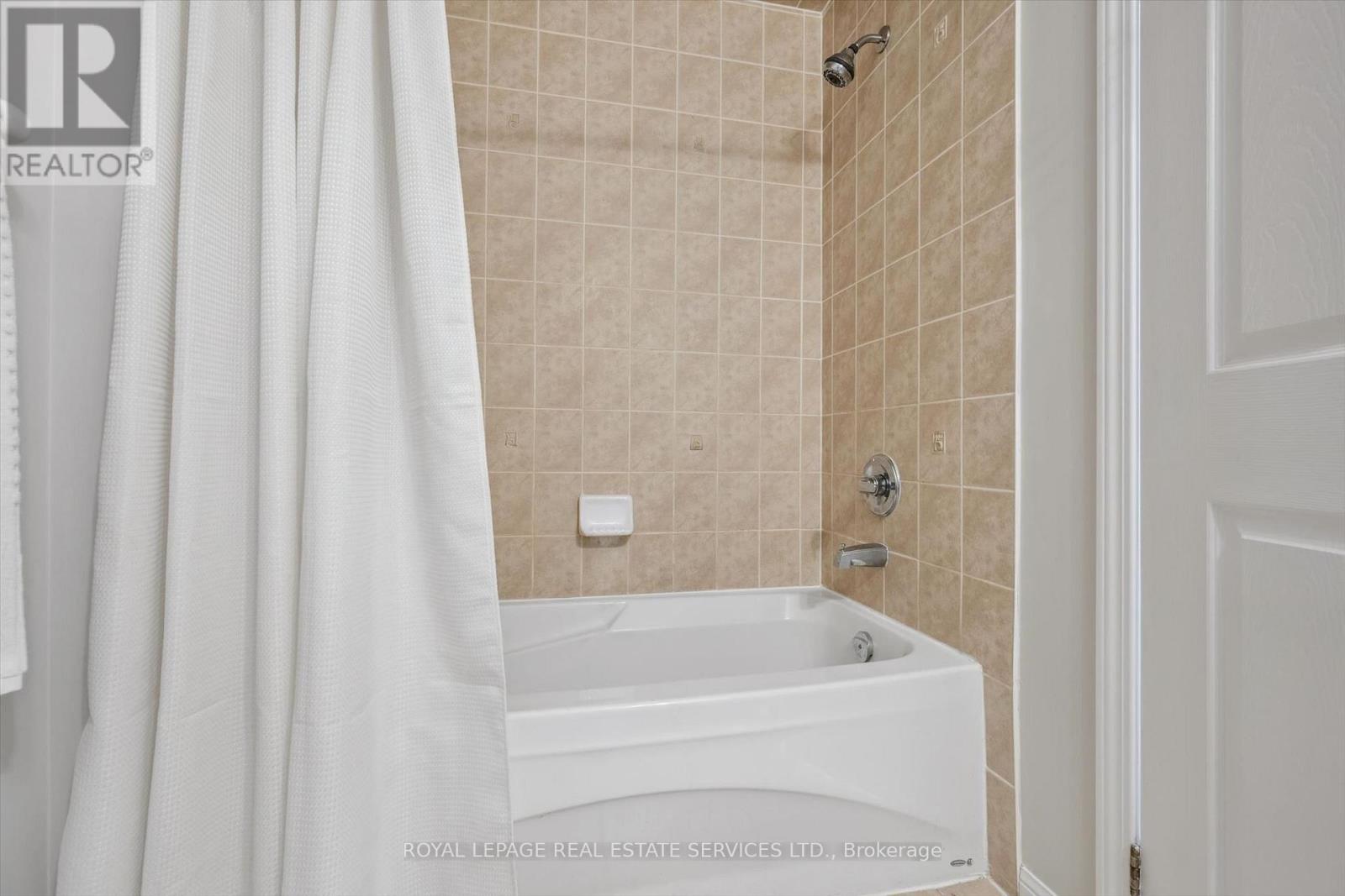 937 Vickerman Way, Milton, Ontario  L9T 0K5 - Photo 36 - W13722652