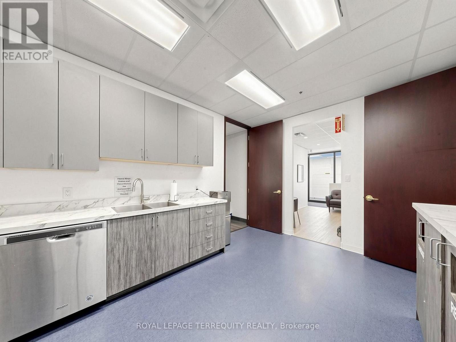 201b-Rm200 - 2345 Argentia Road, Mississauga, Ontario  L5N 2X7 - Photo 13 - W13722688