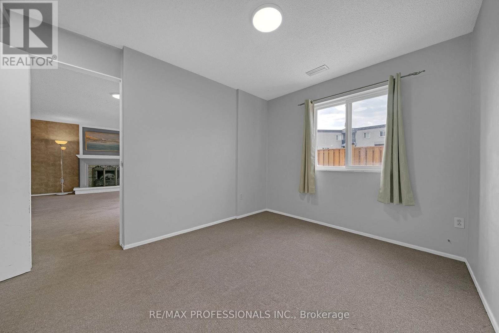 116 - 2001 Bonnymede Drive, Mississauga, Ontario  L5J 4H8 - Photo 15 - W13722708