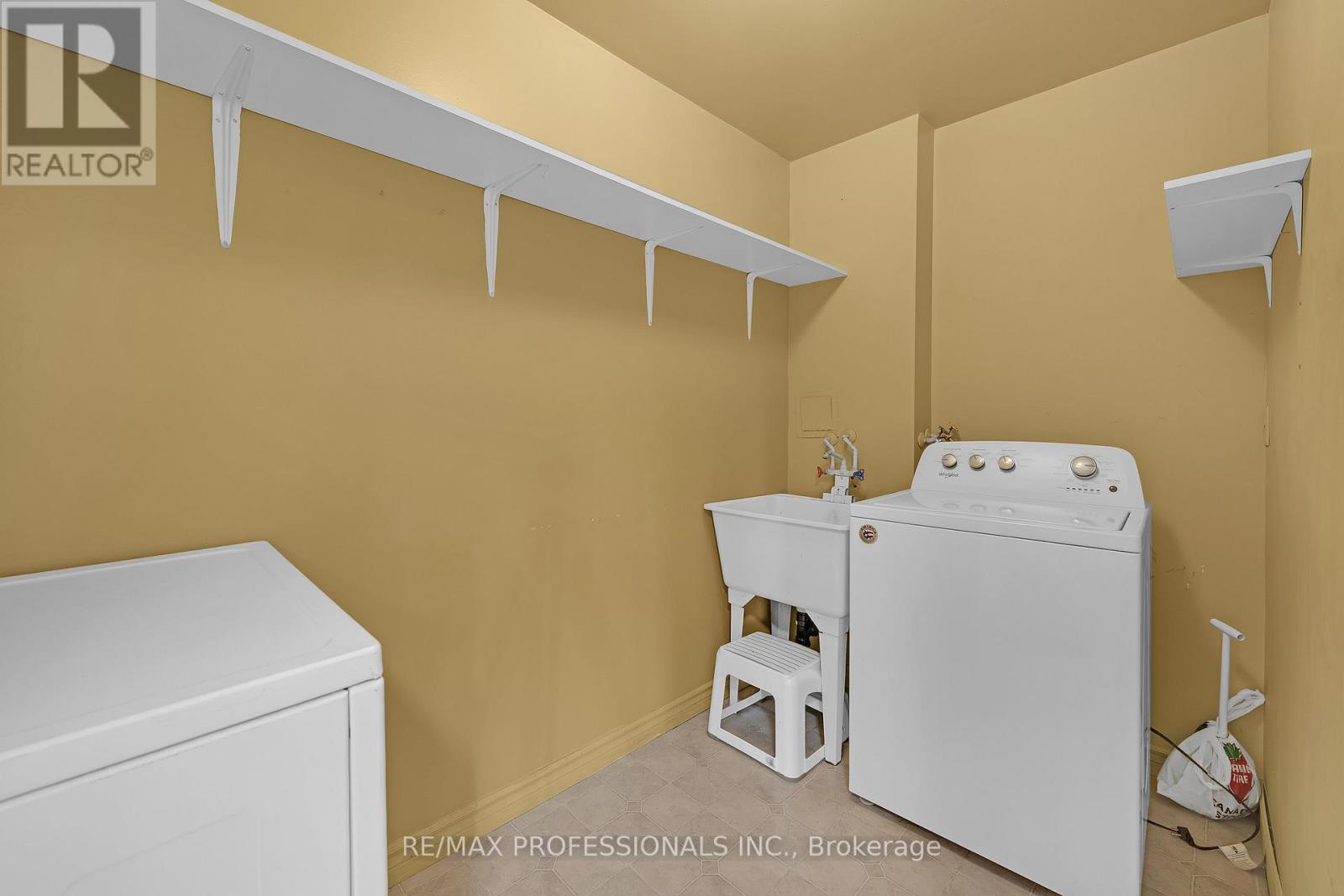116 - 2001 Bonnymede Drive, Mississauga, Ontario  L5J 4H8 - Photo 23 - W13722708