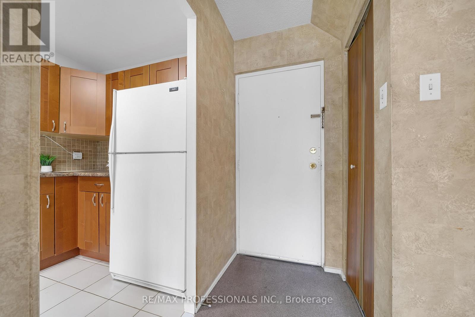 116 - 2001 Bonnymede Drive, Mississauga, Ontario  L5J 4H8 - Photo 24 - W13722708