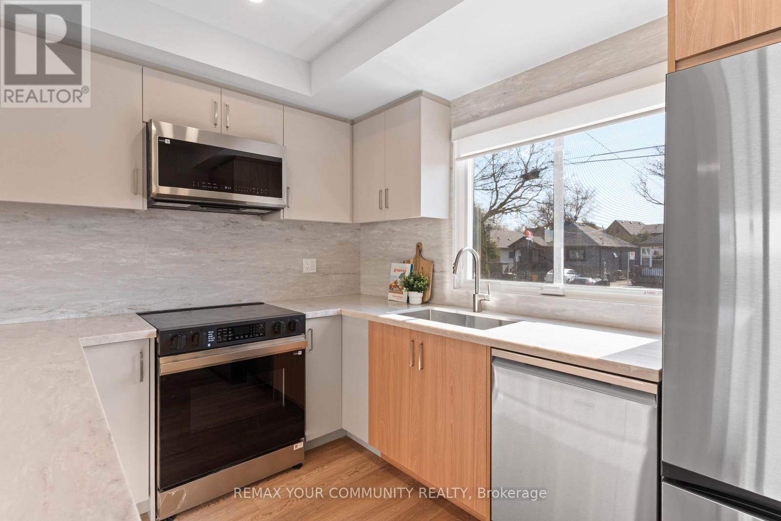 1 - 15 Acorn Avenue, Toronto, Ontario  M9B 3P7 - Photo 18 - W13722718