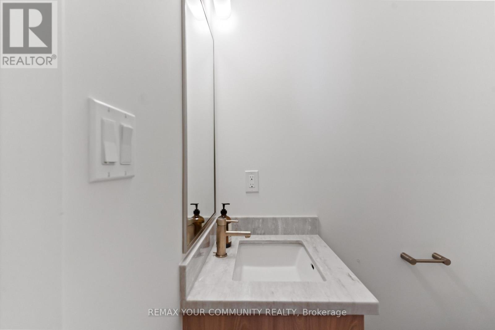1 - 15 Acorn Avenue, Toronto, Ontario  M9B 3P7 - Photo 26 - W13722718