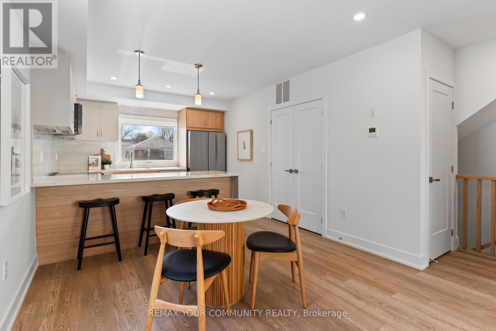 1 - 15 Acorn Avenue, Toronto, Ontario  M9B 3P7 - Photo 8 - W13722718