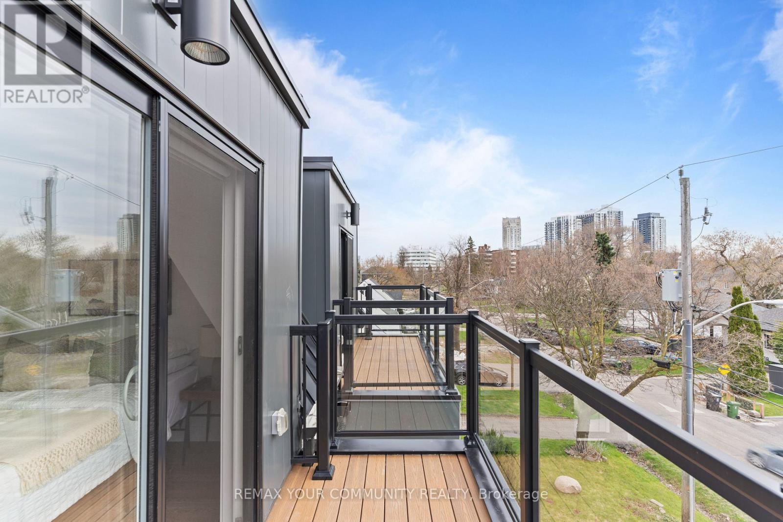 3 - 15 Acorn Avenue, Toronto, Ontario  M9B 3P7 - Photo 33 - W13722724