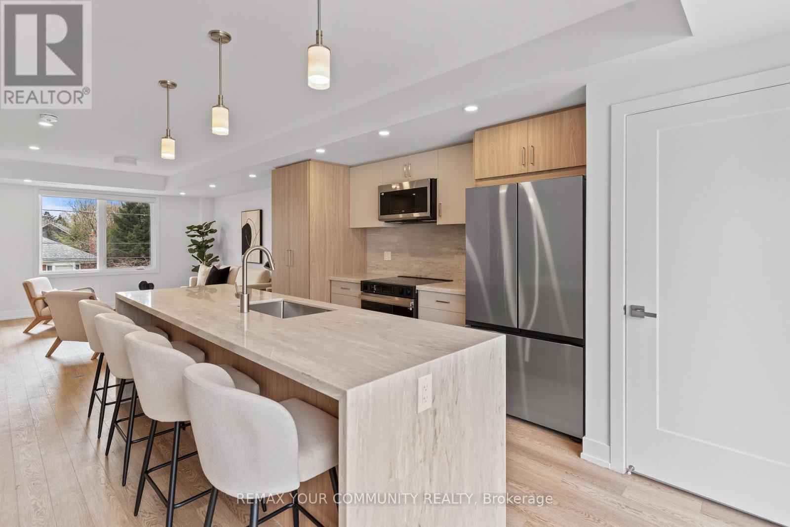3 - 15 Acorn Avenue, Toronto, Ontario  M9B 3P7 - Photo 7 - W13722724