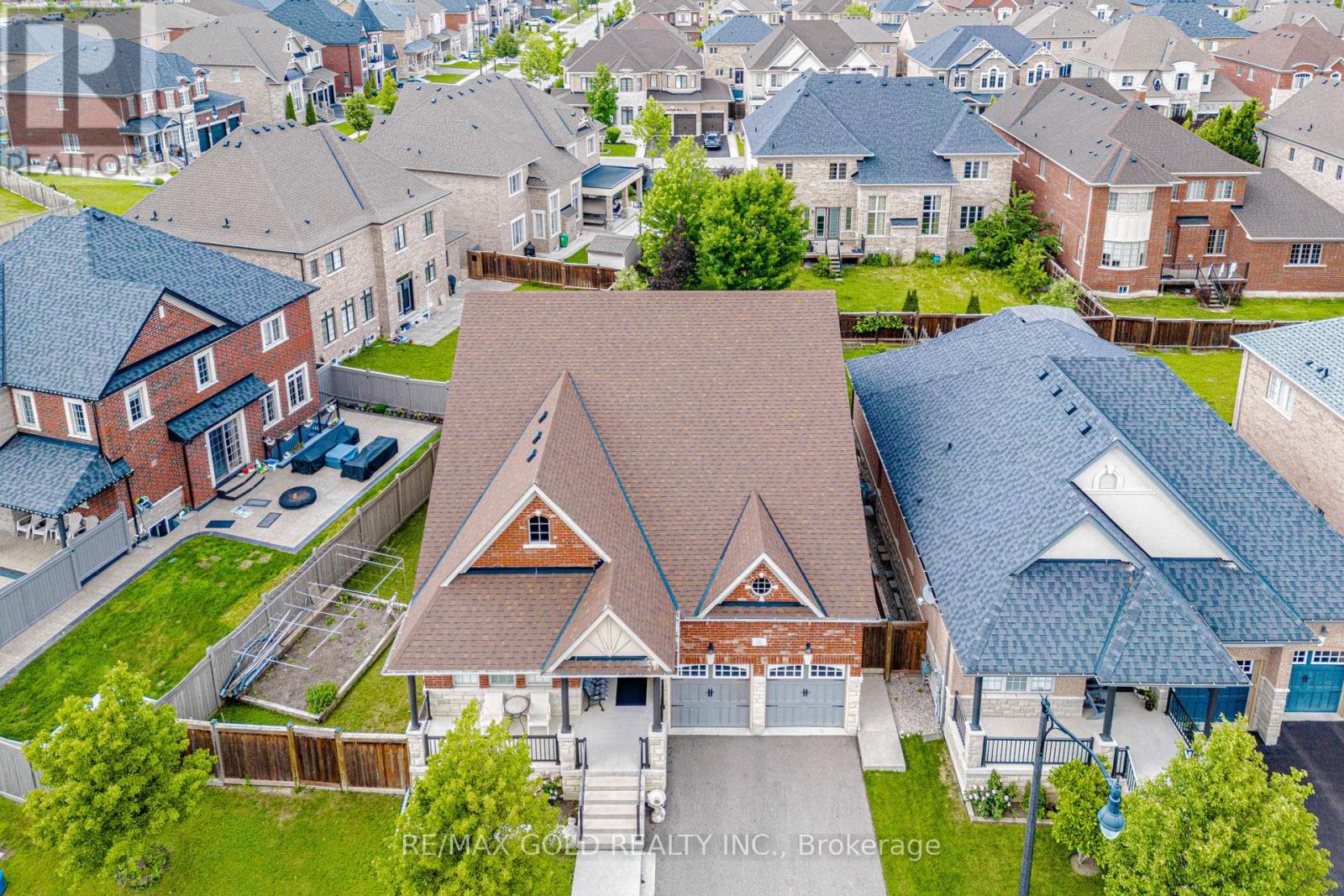 10 Falkland Road, Brampton, Ontario  L6P 4C3 - Photo 10 - W13722726