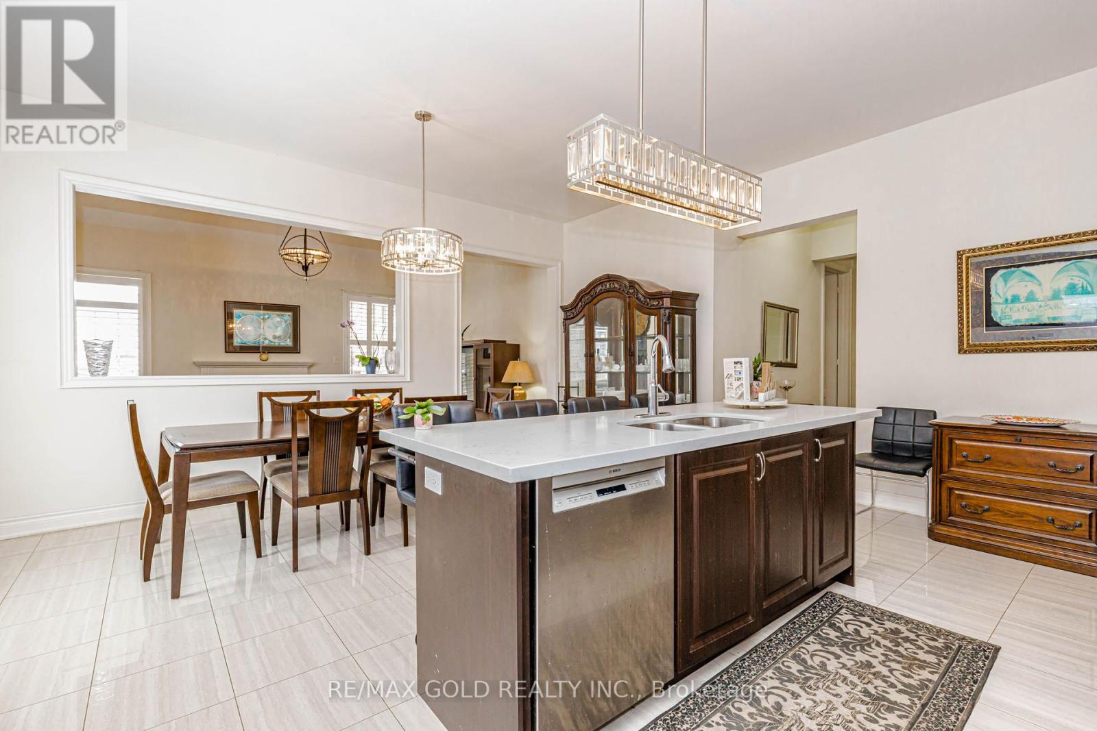 10 Falkland Road, Brampton, Ontario  L6P 4C3 - Photo 16 - W13722726