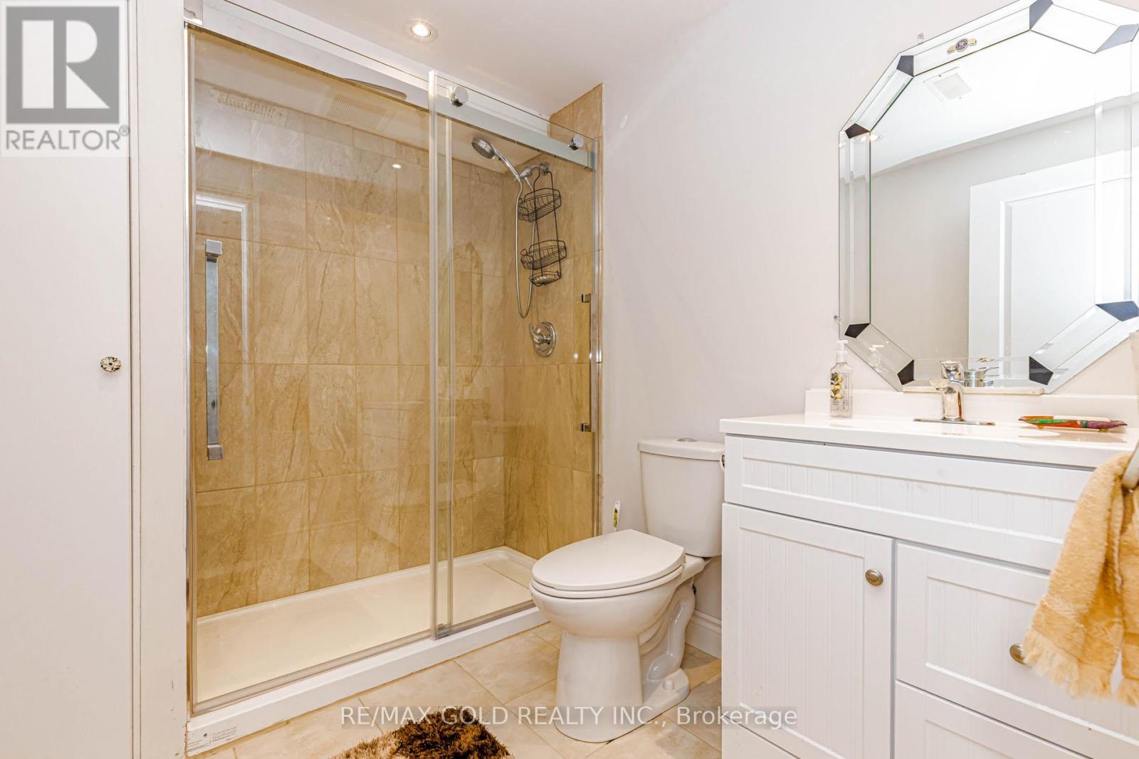 10 Falkland Road, Brampton, Ontario  L6P 4C3 - Photo 38 - W13722726