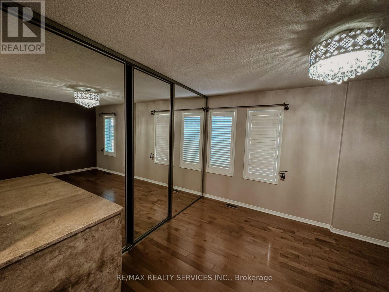 41 Sandyshores Drive, Brampton, Ontario  L6R 2H2 - Photo 11 - W13722738