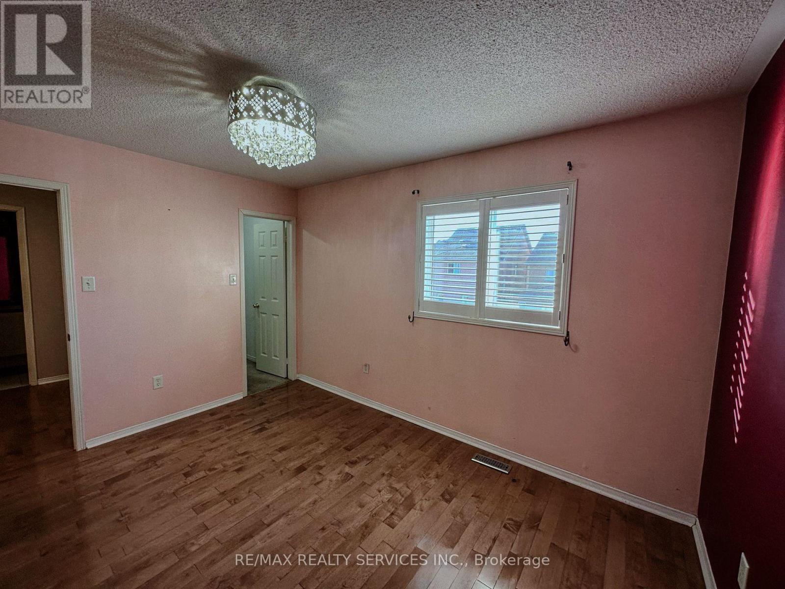 41 Sandyshores Drive, Brampton, Ontario  L6R 2H2 - Photo 12 - W13722738