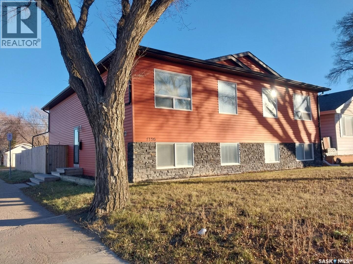 1736 C AVENUE N, Saskatoon, Saskatchewan