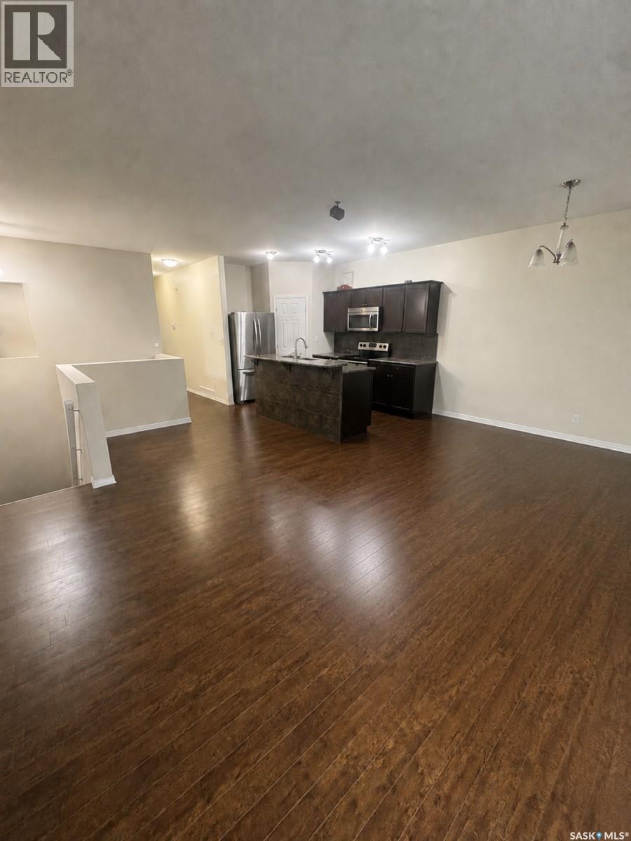 1736 C Avenue N, Saskatoon, Saskatchewan  S7L 1L7 - Photo 5 - SK046918