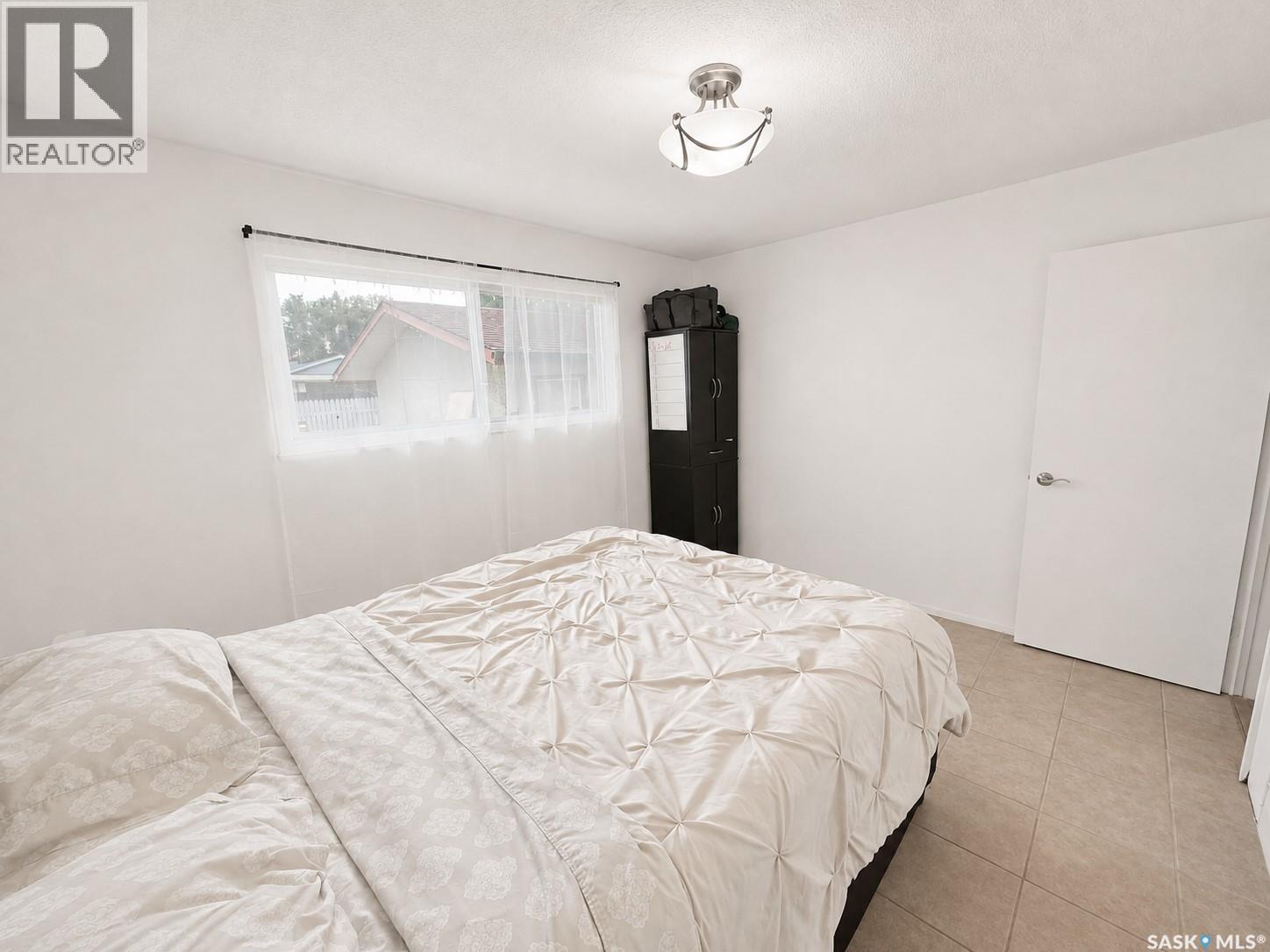 2145 37th Street W, Saskatoon, Saskatchewan  S7L 4E6 - Photo 22 - SK046891