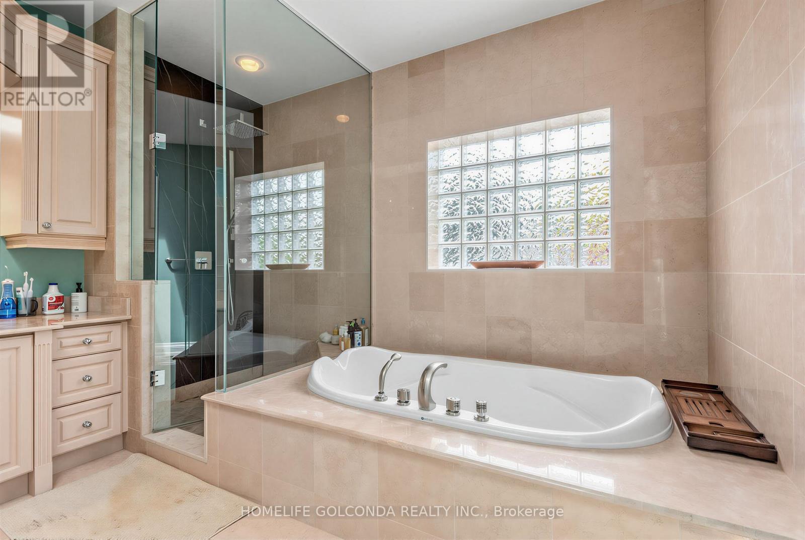 164 Owen Boulevard, Toronto, Ontario  M2P 1G7 - Photo 37 - C13721642