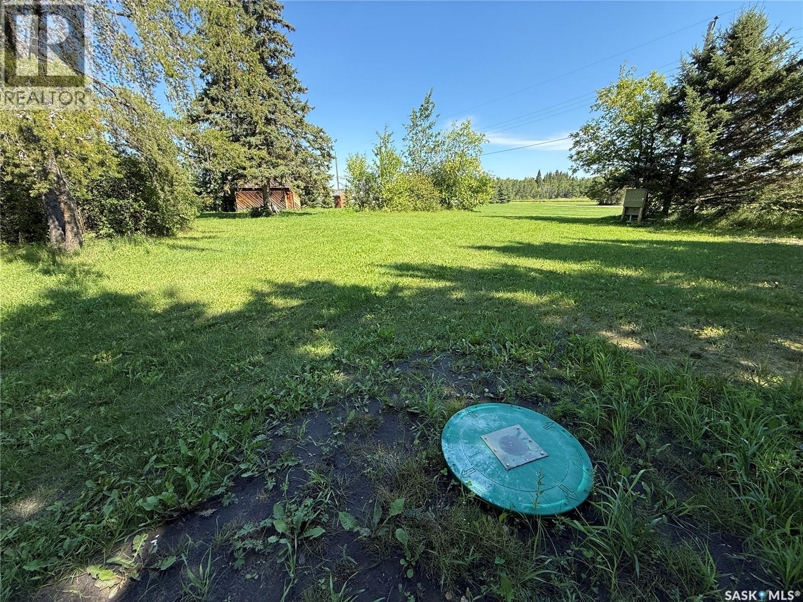 14-16 1st Avenue, Paddockwood, Saskatchewan  S0J 1Z0 - Photo 3 - SK046396