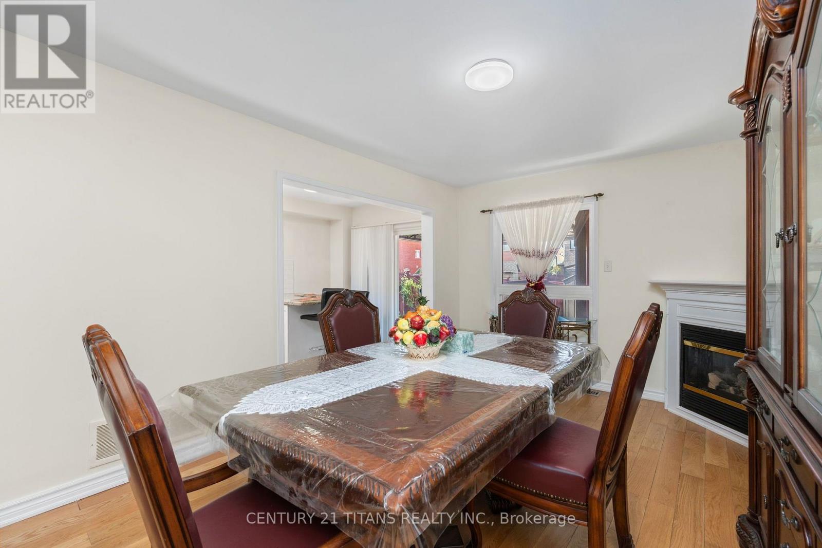 69 Rampart Crescent, Whitby, Ontario  L1P 1T7 - Photo 23 - E13703930
