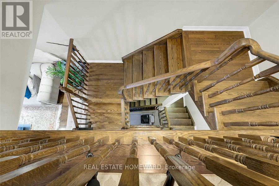 19 Bilbrough Street, Aurora, Ontario  L4G 7W3 - Photo 19 - N13722658