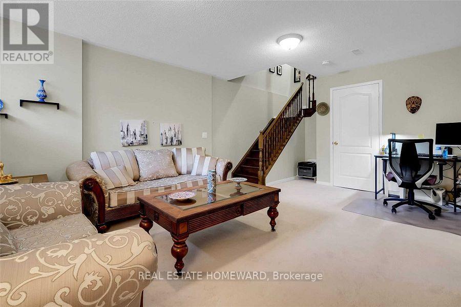 19 Bilbrough Street, Aurora, Ontario  L4G 7W3 - Photo 33 - N13722658