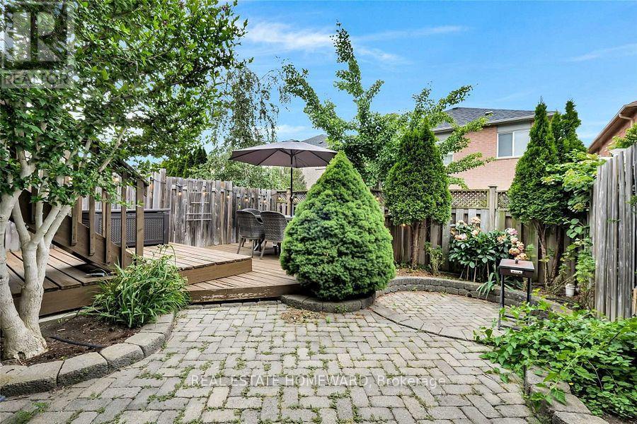19 Bilbrough Street, Aurora, Ontario  L4G 7W3 - Photo 18 - N13722658