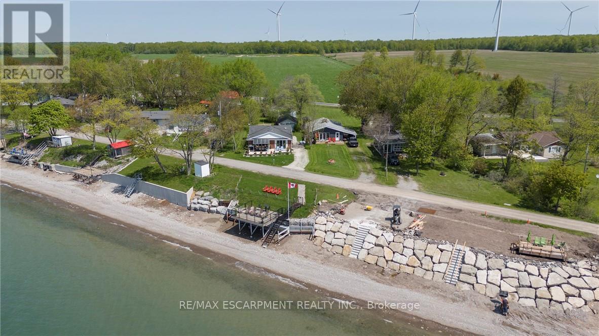 577 EDGEWATER PLACE, Haldimand, Ontario