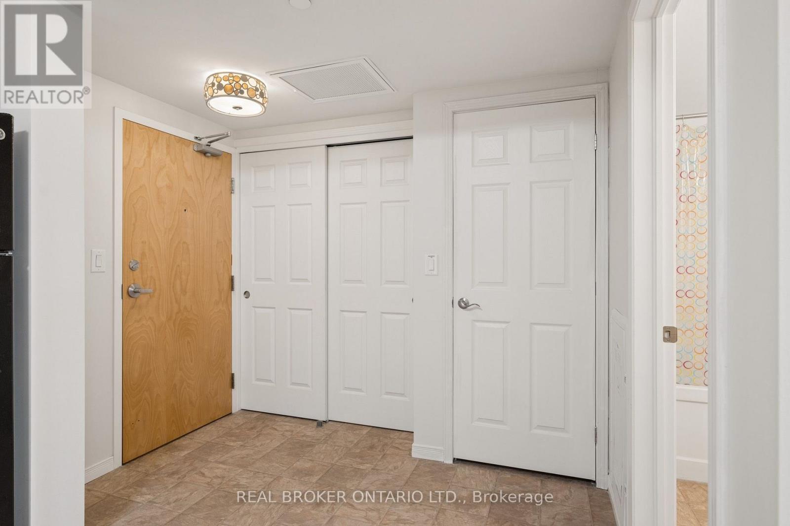 211 - 155 Water Street S, Cambridge, Ontario  N1R 3E3 - Photo 4 - X13722526