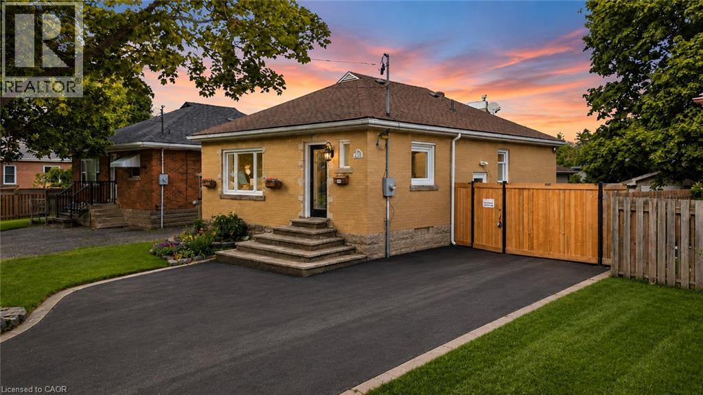 627 Upper Sherman Avenue, Hamilton, Ontario  L8V 3M4 - Photo 1 - 40859112