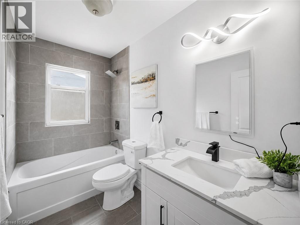 627 Upper Sherman Avenue, Hamilton, Ontario  L8V 3M4 - Photo 12 - 40859112