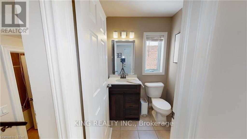 2420 Asima Drive, London South, Ontario N6M 0B3 - Photo 9 - X13722734