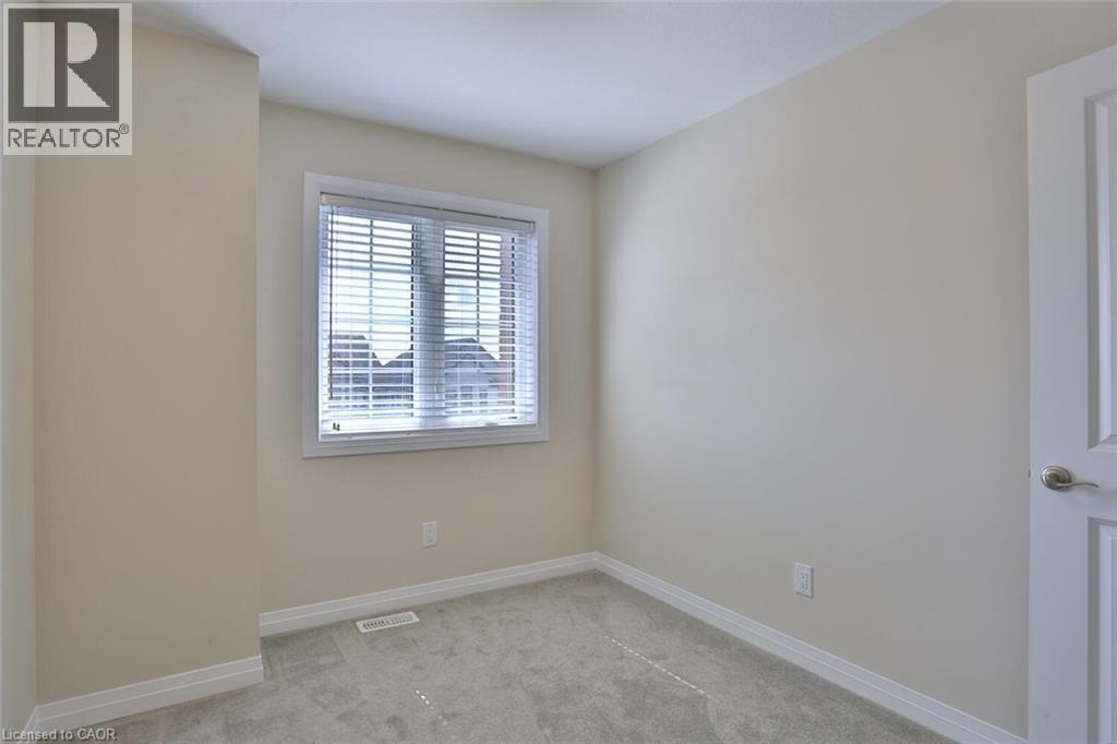 31 Sportsman Hill Street, Kitchener, Ontario  N2P 0J2 - Photo 8 - 40855806