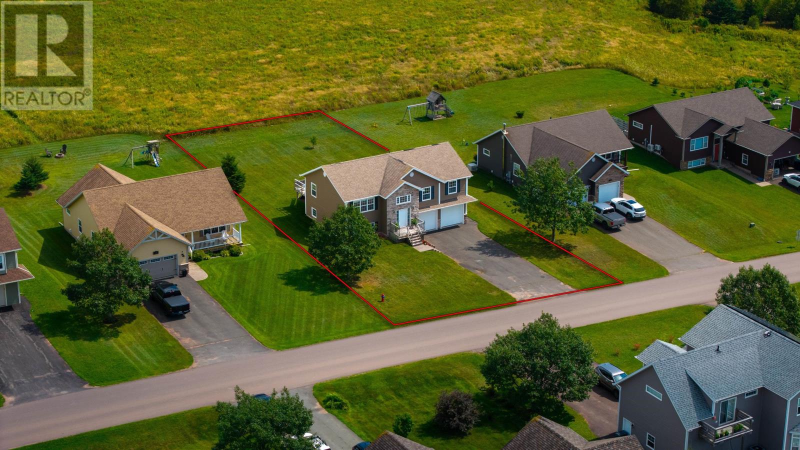 132 Osprey Avenue, Cornwall, Prince Edward Island  C0A 1H4 - Photo 2 - 202621831