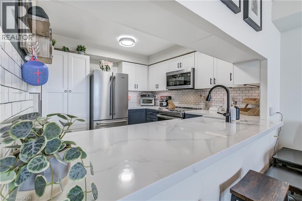 3845 Lakeshore Boulevard W Unit# 804, Toronto, Ontario  M8W 4Y3 - Photo 18 - 40819624