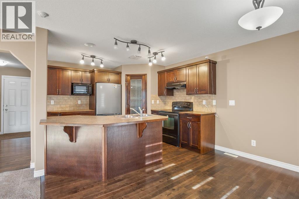 19 Oldring Crescent, Red Deer, Alberta  T4P 3W1 - Photo 7 - A2340474