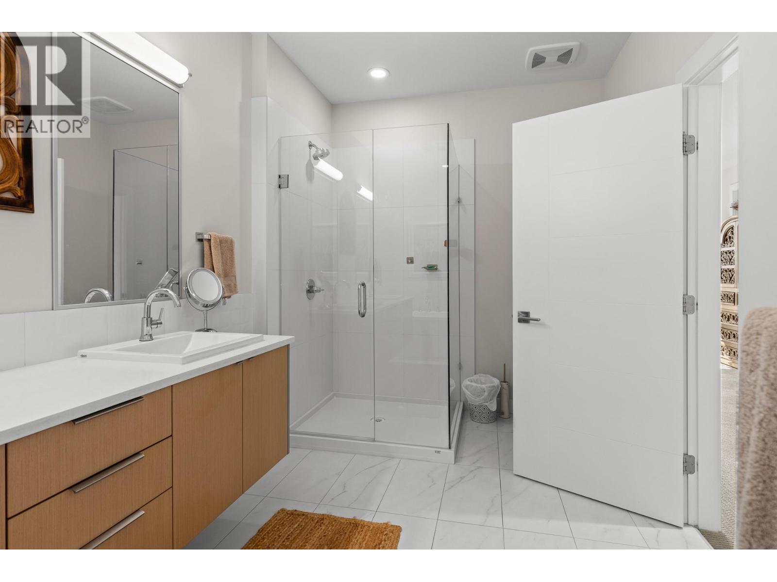 1349 Rocky Point Drive Unit# 8, Kelowna, British Columbia V1V 0B5 - Photo 16 - 10398668