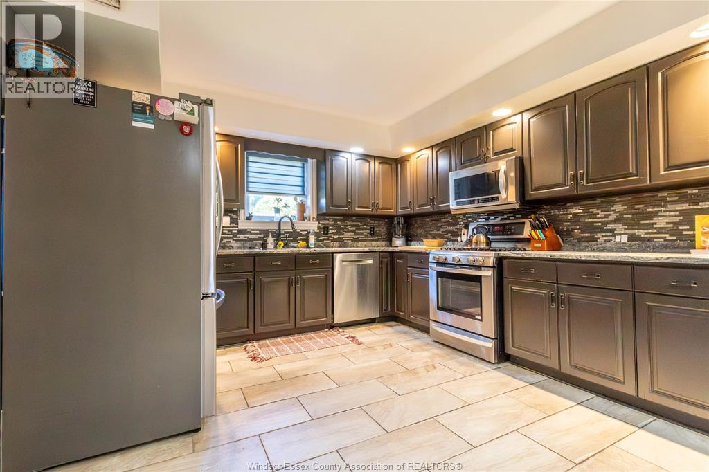 1709 Division Road, Kingsville, Ontario  N9Y 2H1 - Photo 10 - 26021062