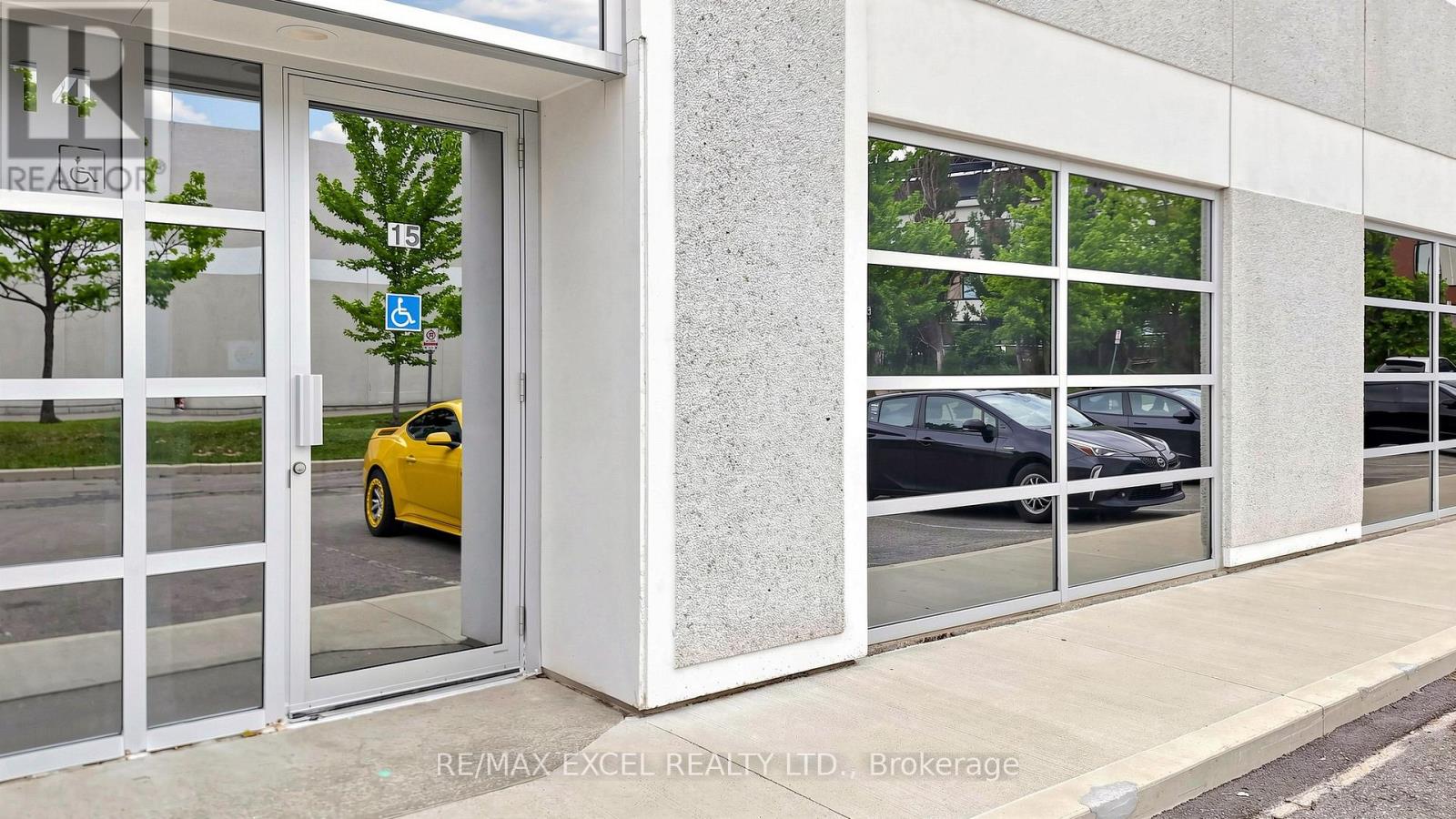 15 - 158 Don Hillock Drive, Aurora, Ontario  L4G 0G9 - Photo 4 - N13496058