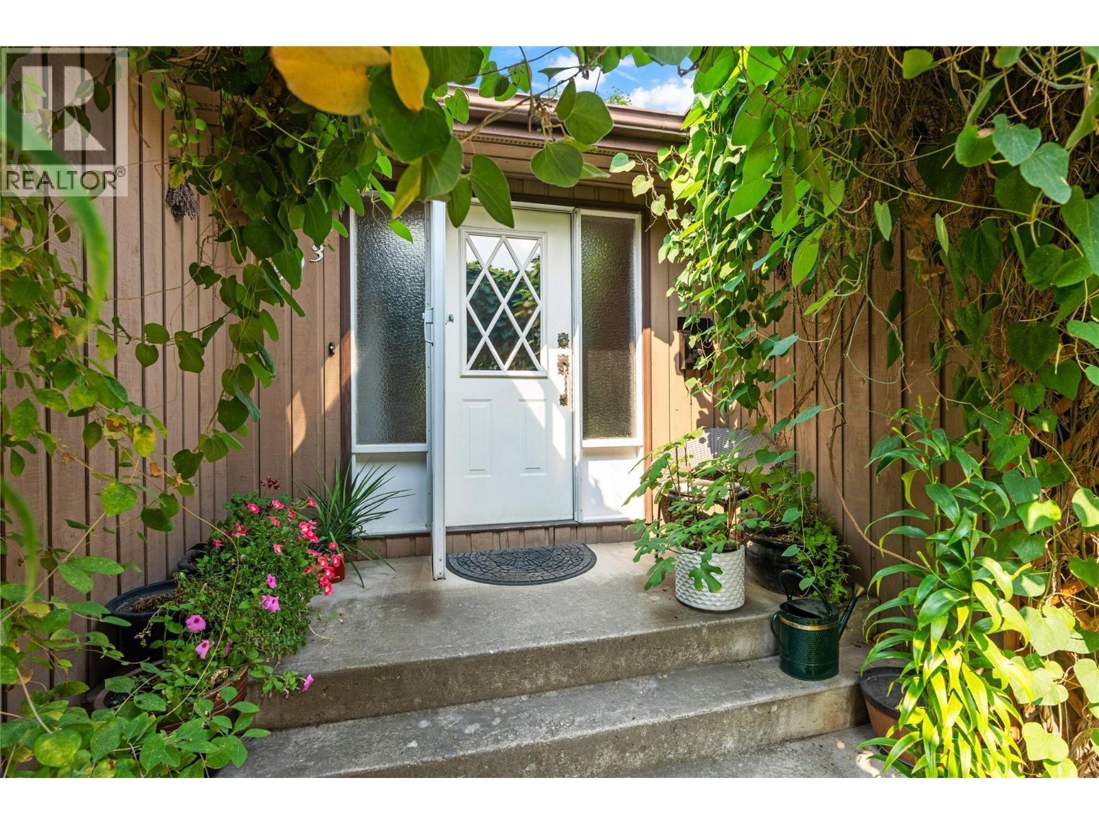 1503 39a Avenue, Vernon, British Columbia  V1T 7S3 - Photo 5 - 10398998