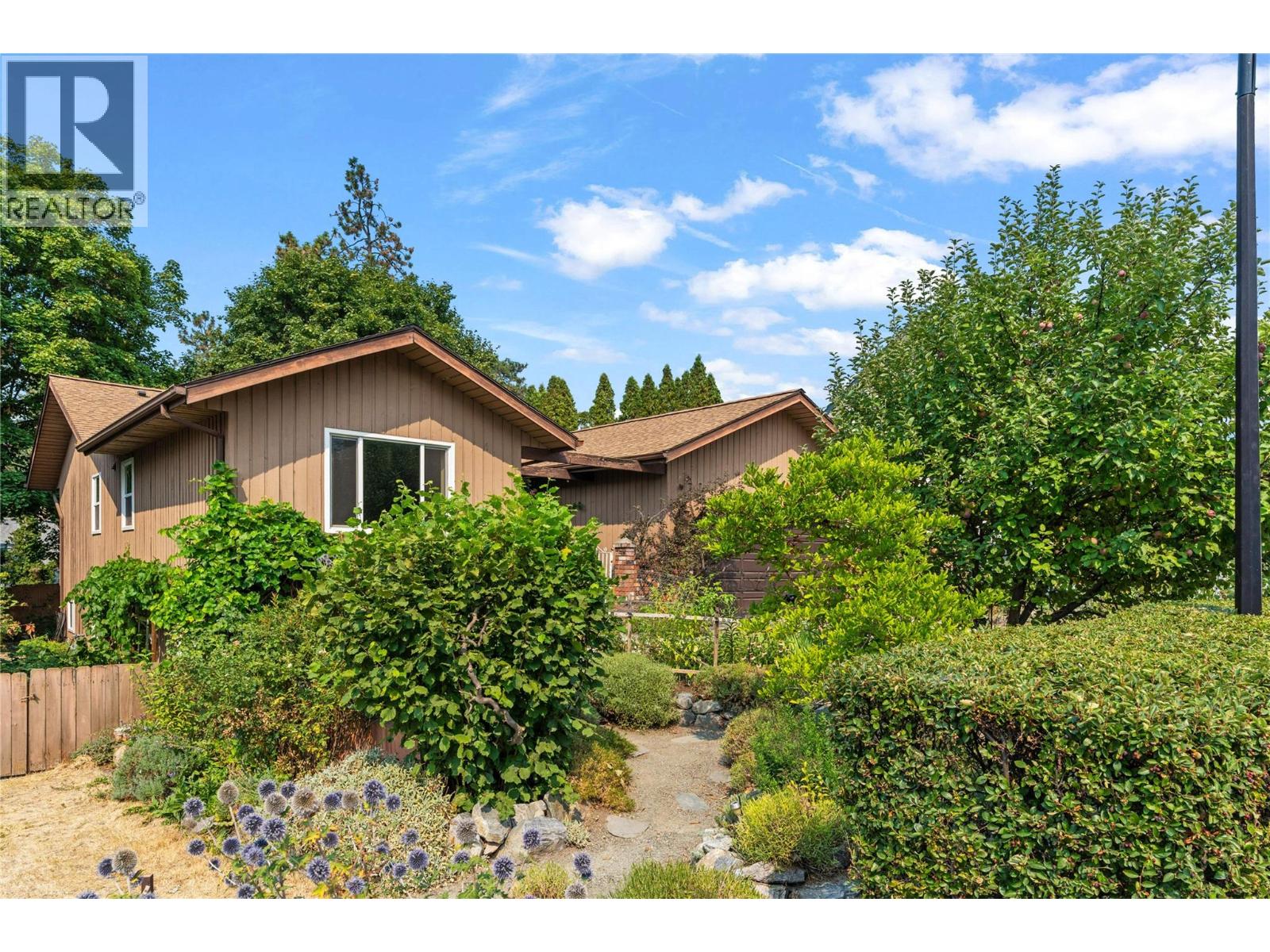 1503 39a Avenue, Vernon, British Columbia  V1T 7S3 - Photo 51 - 10398998